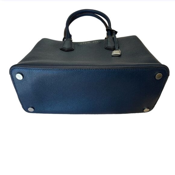 Michael Kors Pebbled Leather Tote Bag in Navy Blue - Picture 6 of 9